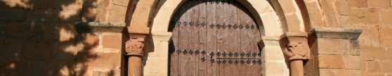 Puerta de la Iglesia de Valdegeña
